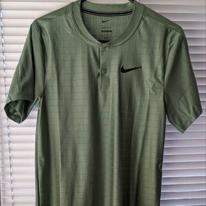 Nike tennis dri fit shirt